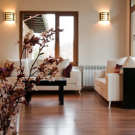 Monasterio Hotel Boutique Сан Карлос де Барилоче Екстериор снимка